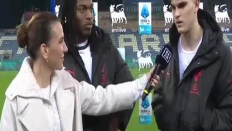 18：30直播：WTT仁川赛决赛巅峰对决，向鹏对决在即！